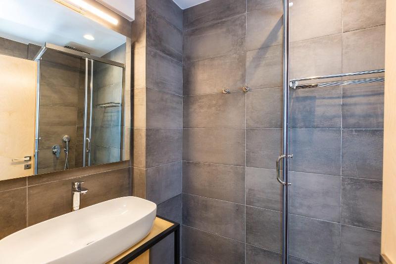 St. Bjur Suites Афины Экстерьер фото