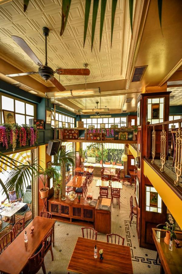 St. Bjur Suites Афины Экстерьер фото