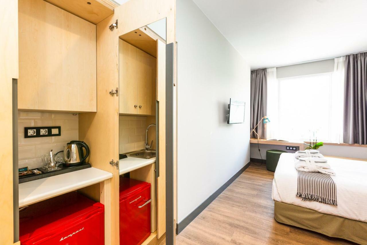 St. Bjur Suites Афины Экстерьер фото