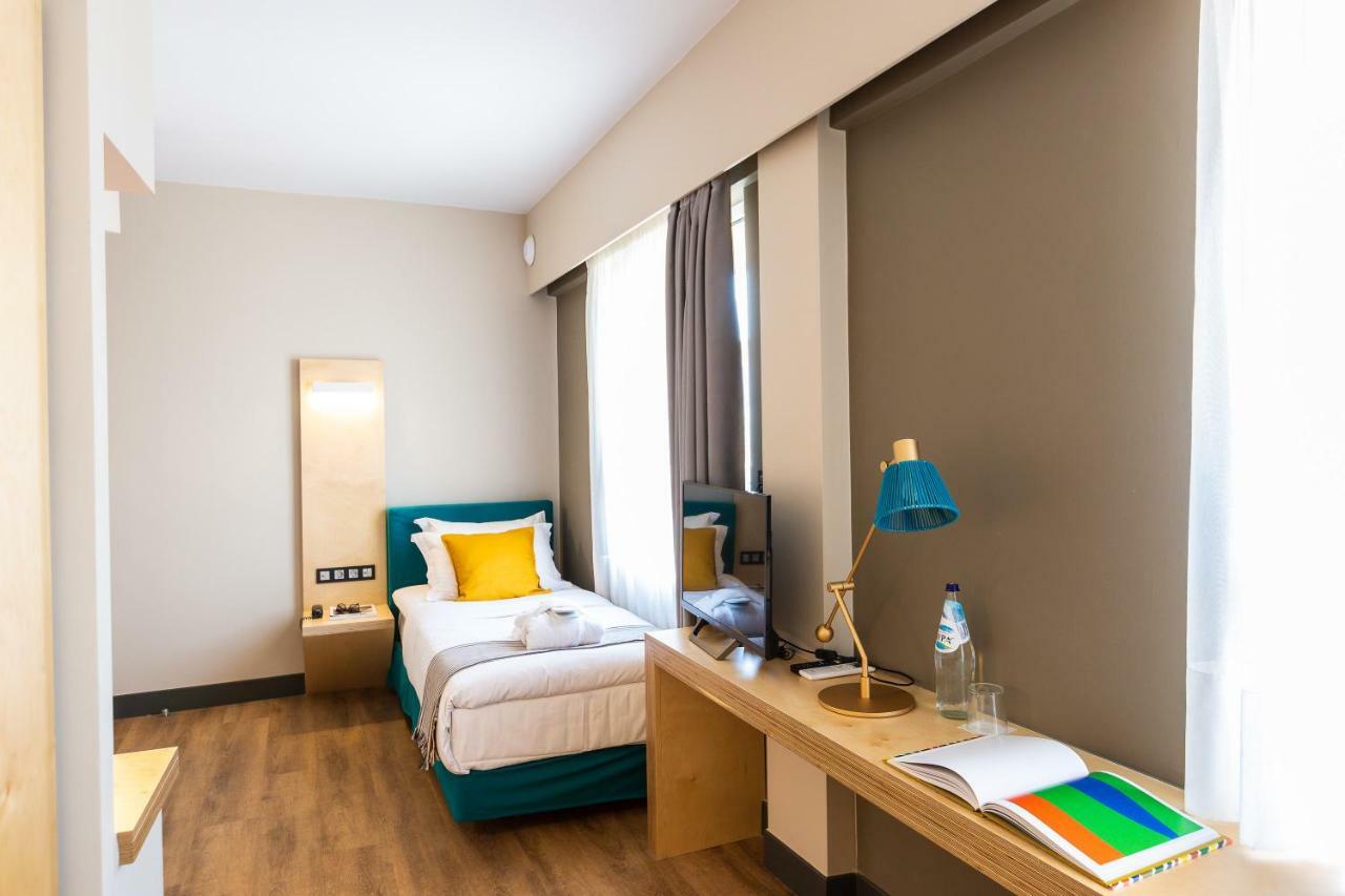 St. Bjur Suites Афины Экстерьер фото