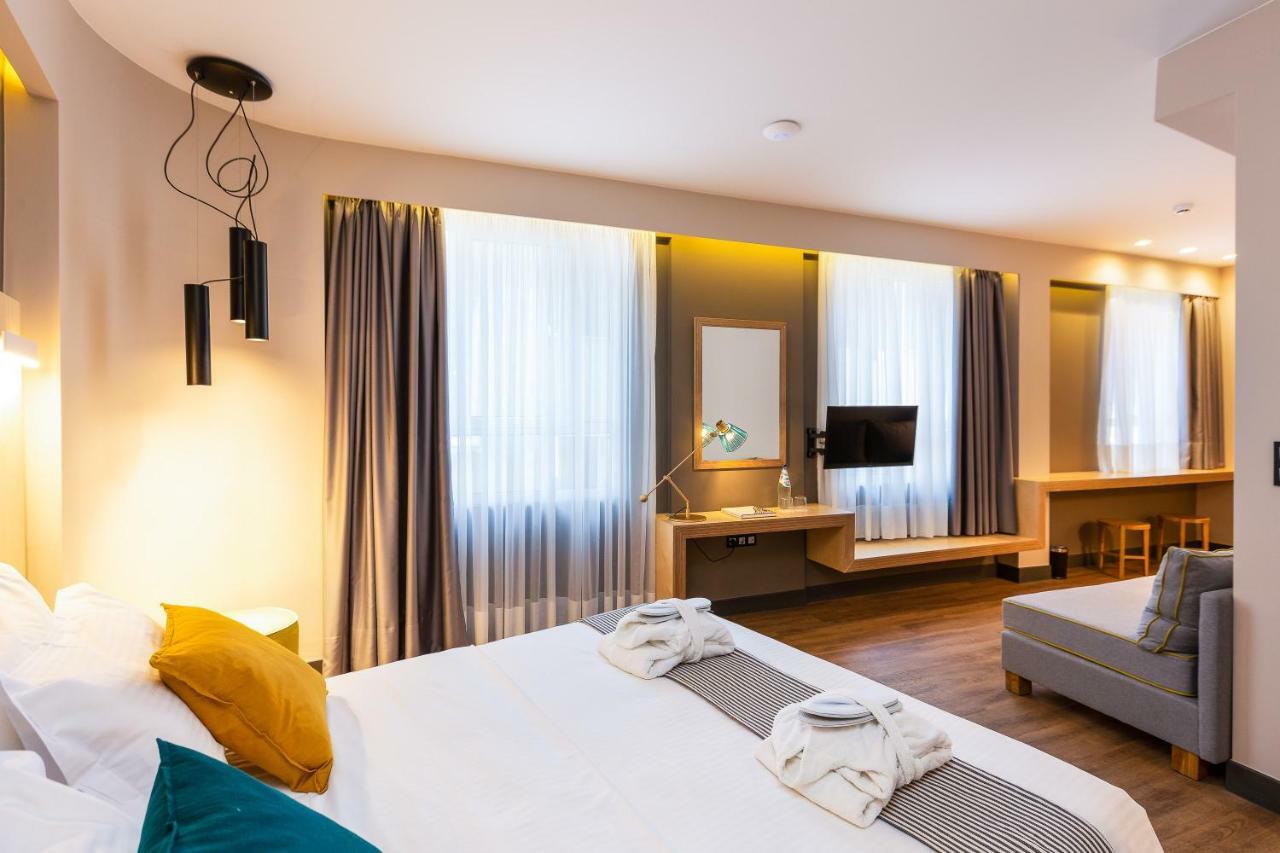 St. Bjur Suites Афины Экстерьер фото